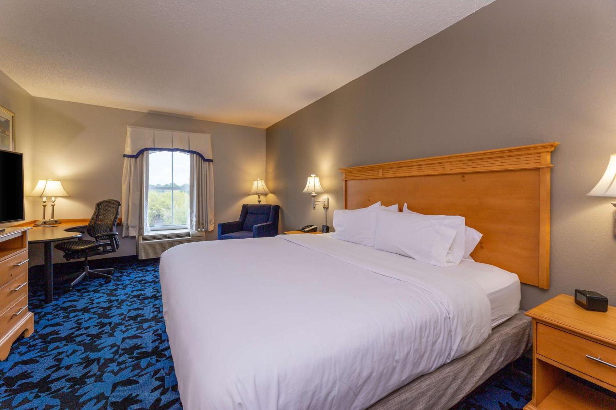 Hampton Inn & Suites Jacksonville Deerwood Park Екстериор снимка